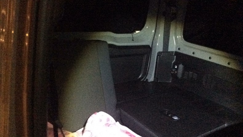 内装後方シート