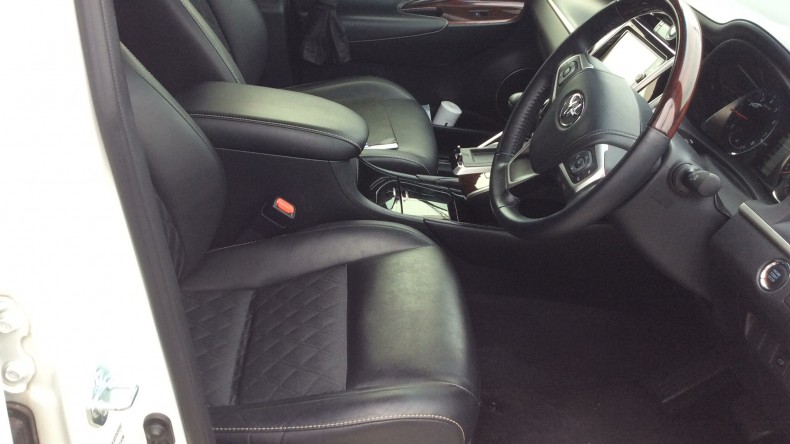 内装前方シート