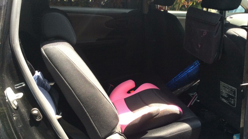 内装後方シート