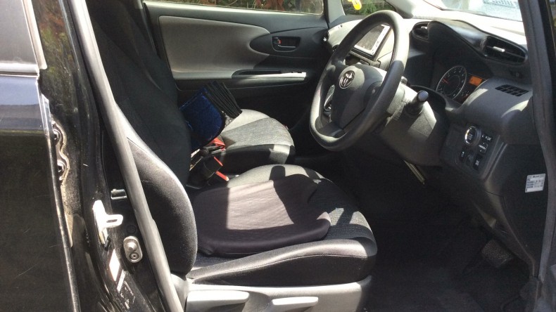 内装前方シート