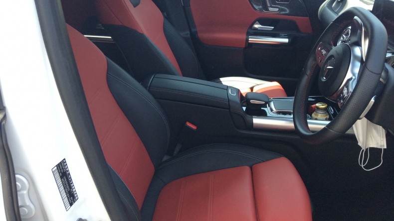 内装前方シート