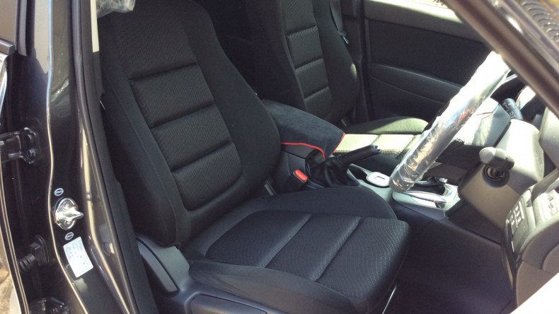 内装前方シート