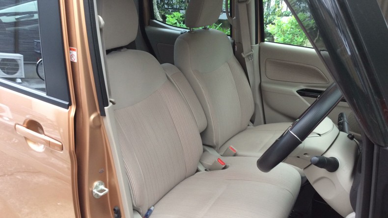 内装前方シート