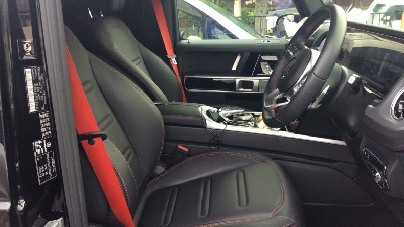 内装前方シート