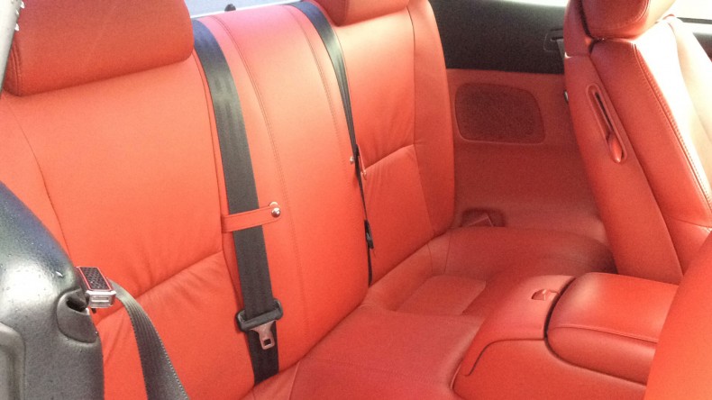 内装後方シート