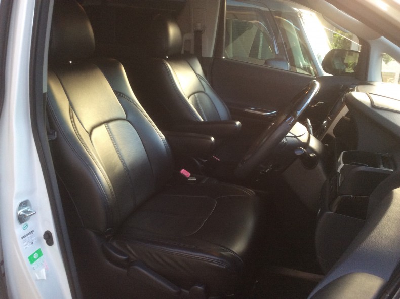 内装前方シート