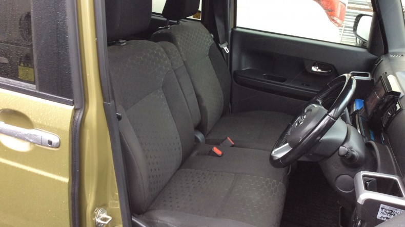 内装前方シート