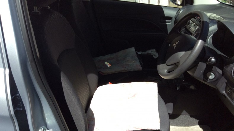 内装前方シート