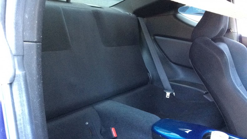 内装後方シート