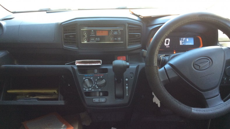 内装インパネ全体