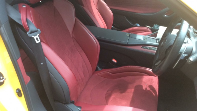 内装前方シート