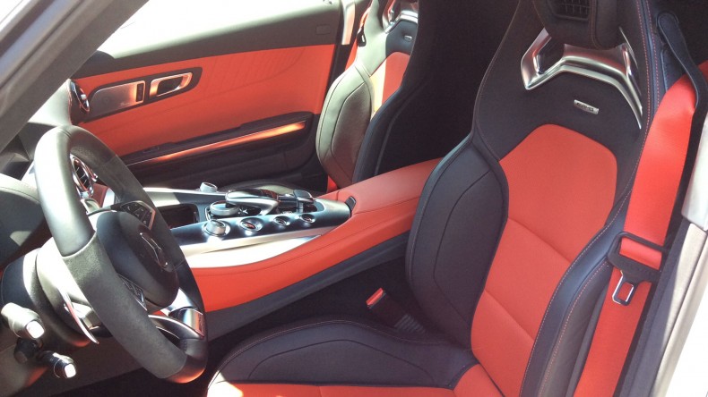 内装前方シート