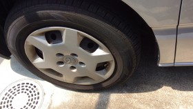 タイヤホイール前