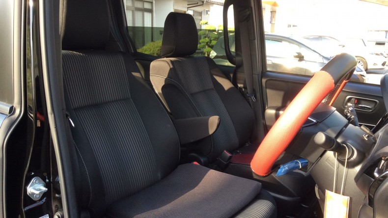 内装前方シート