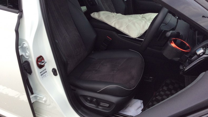 内装前方シート