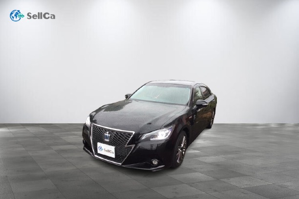 トヨタ　クラウンハイブリッドの車種サムネイル画像