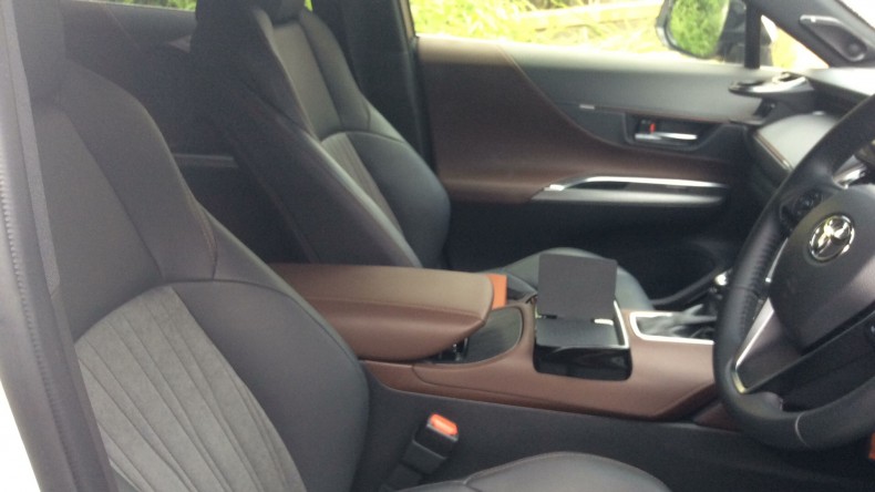 内装前方シート