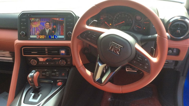 内装インパネ全体