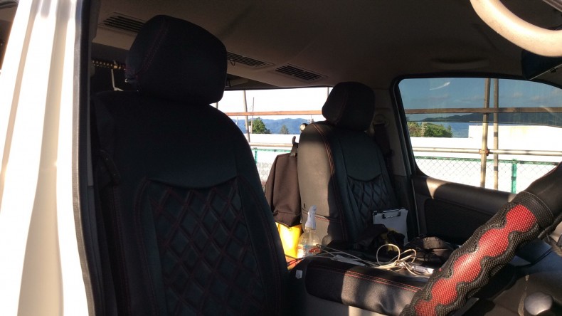 内装前方シート