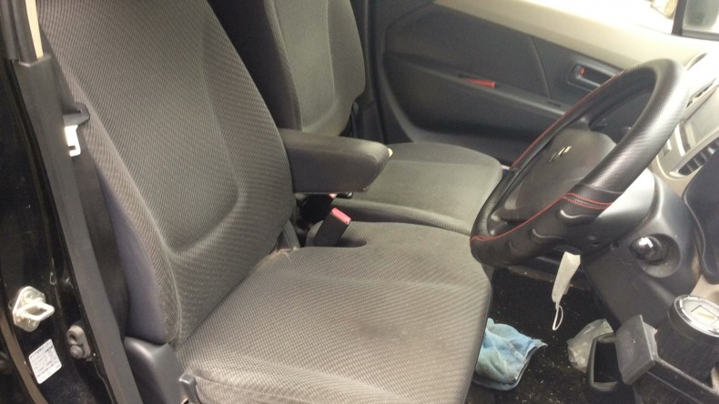 内装前方シート