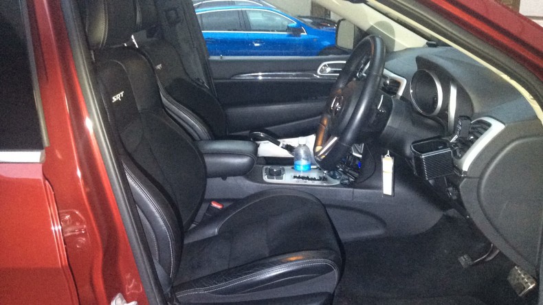 内装前方シート