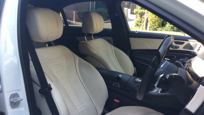 内装前方シート