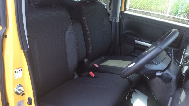 内装前方シート