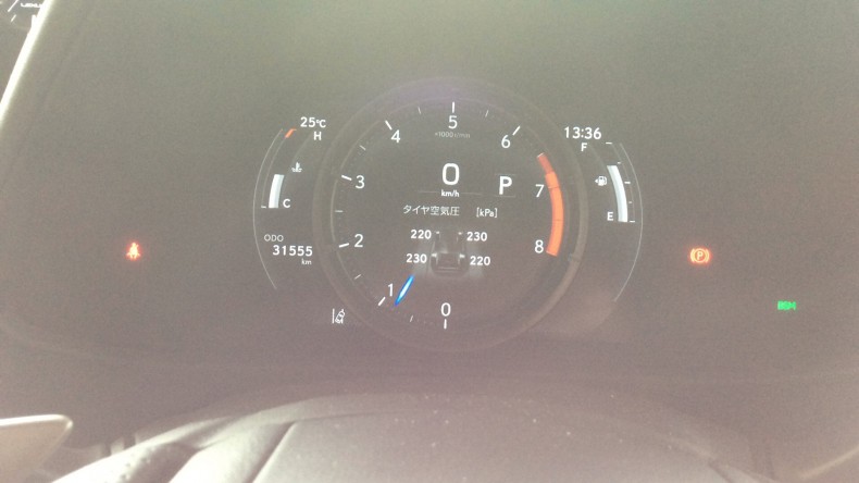 内装メーター