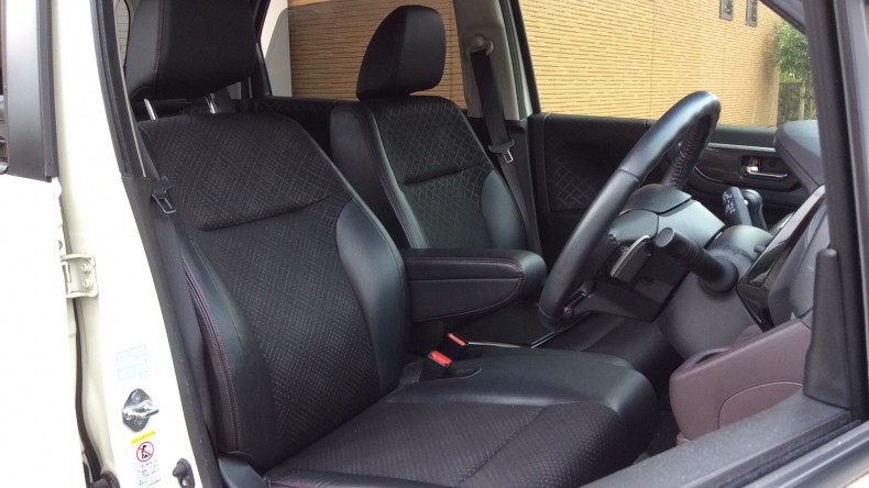 内装前方シート