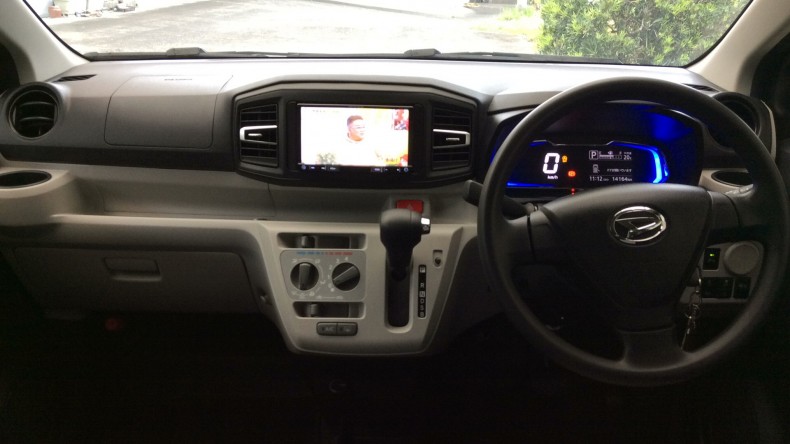 内装インパネ全体