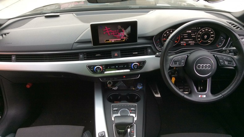 内装インパネ全体