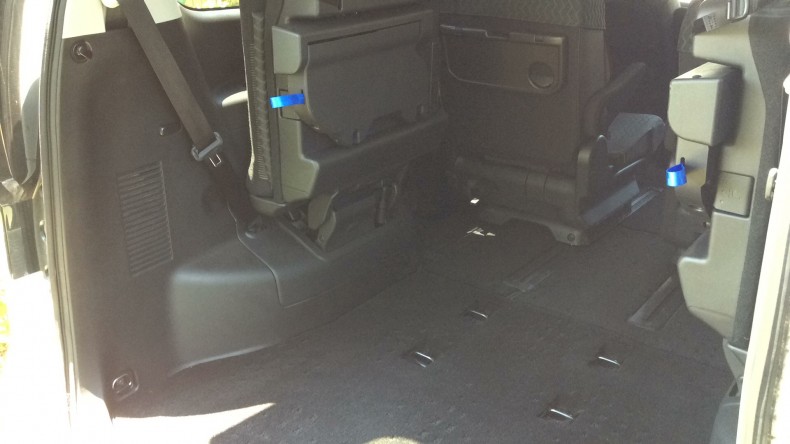 内装トランク