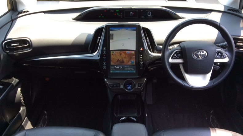 内装インパネ全体