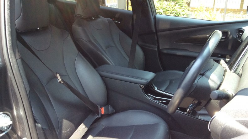 内装前方シート