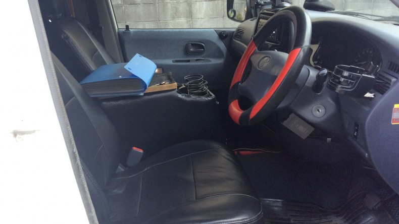 内装前方シート