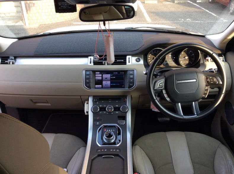 内装インパネ全体