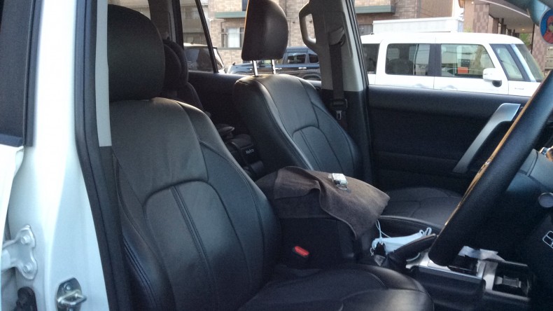 内装前方シート