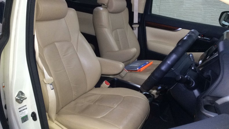 内装前方シート