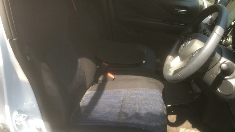 内装前方シート