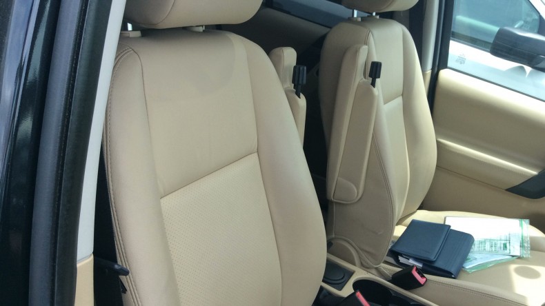 内装前方シート