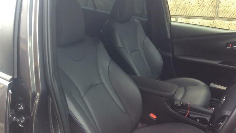 内装前方シート