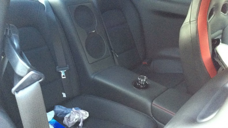 内装後方シート