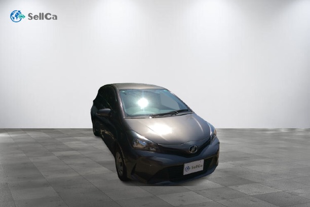 トヨタ　ヴィッツの車種サムネイル画像