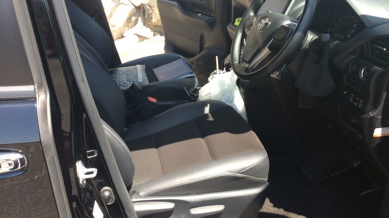 内装前方シート