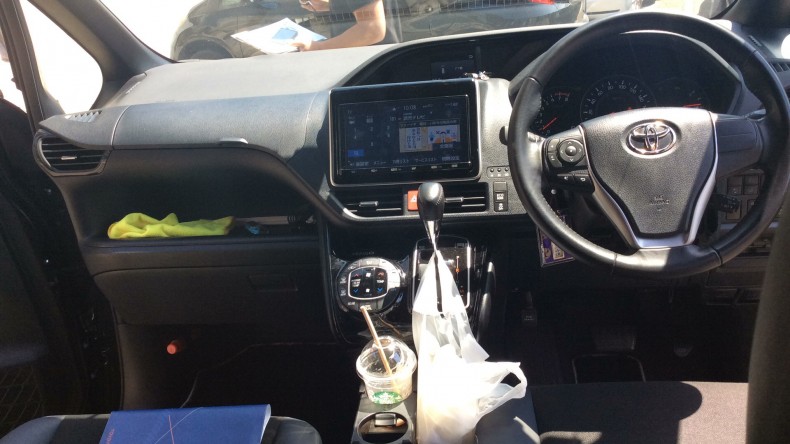 内装インパネ全体