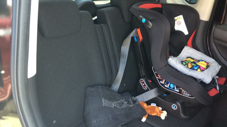 内装後方シート