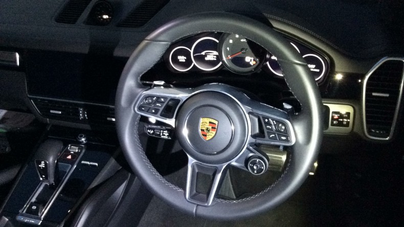 内装インパネ全体