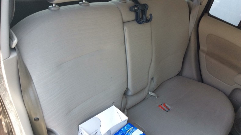 内装後方シート