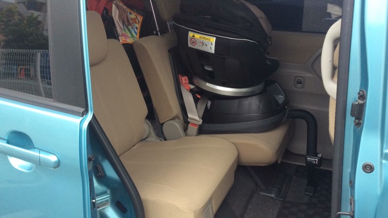 内装後方シート