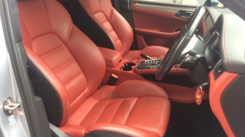 内装前方シート